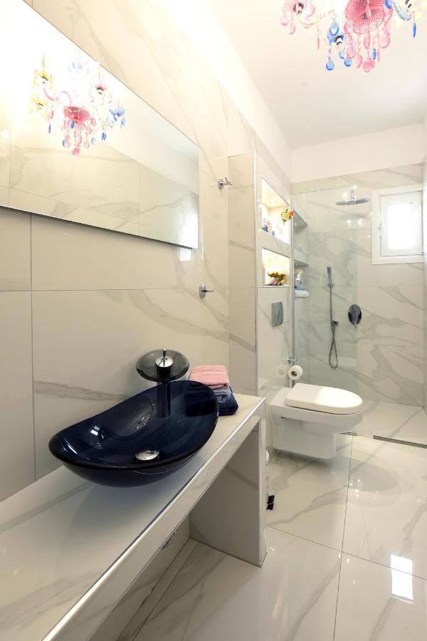Divine Villa *